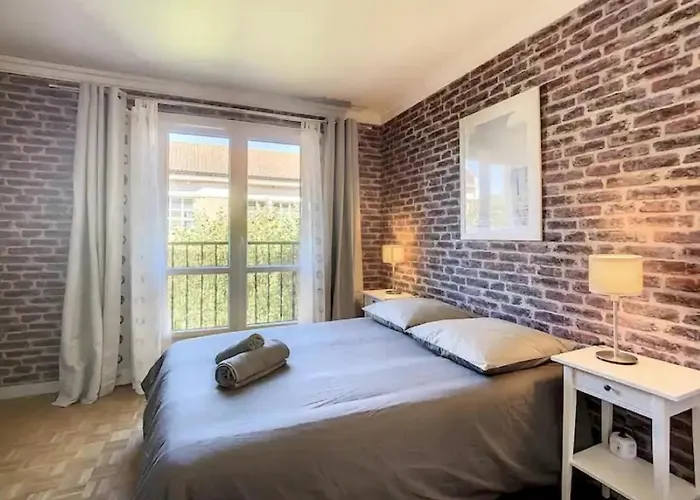 Appartement Chic Proche De Paris, Parking Inclus